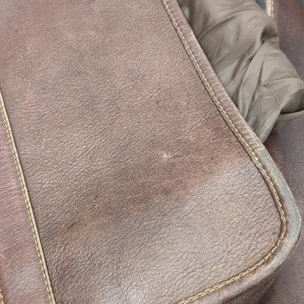 N/A leather bag